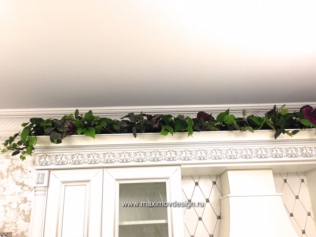 Балконный ящик с миксом из растений