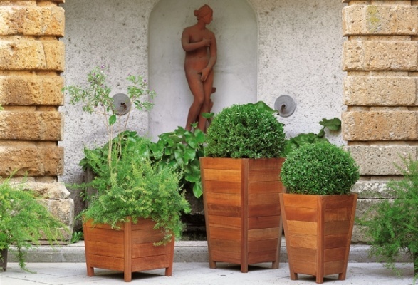 Вазон деревянный "Феникс"